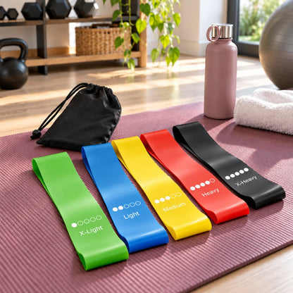 Ensemble elastique fitness multicolore dans un salon